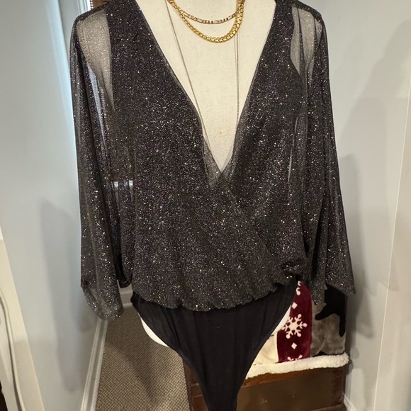 VENUS Tops - Venus Glittery Bodysuit